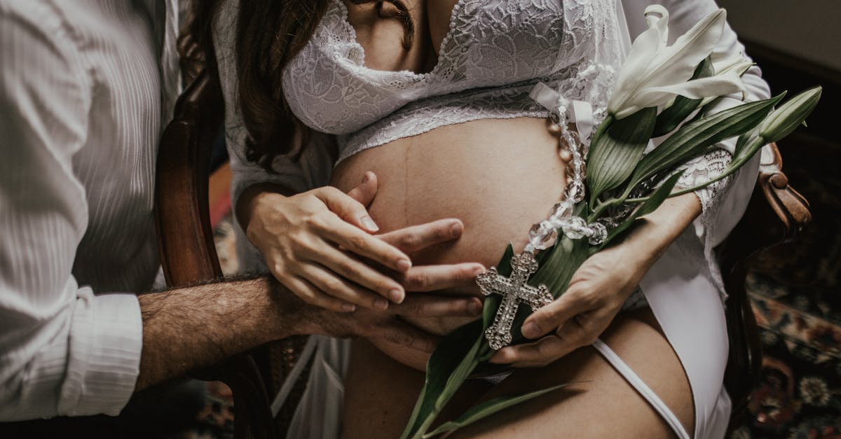 découvrez notre guide complet sur la maternité, offrant des conseils pratiques, des informations sur la grossesse, l'accouchement et le postpartum, pour vous accompagner tout au long de cette belle aventure.