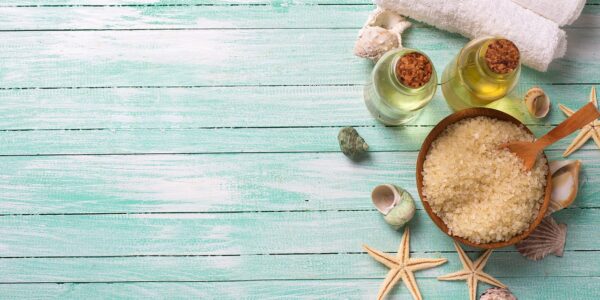 découvrez nos conseils et produits de soins adaptés pour la peau des femmes enceintes, pour une beauté saine et naturelle durant la grossesse.